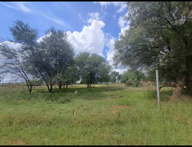 1,107M² VACANT LAND FOR SALE IN RIVERSDALE